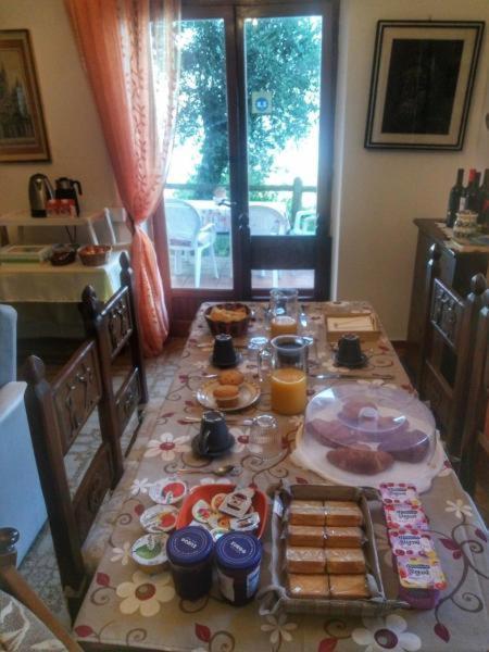 Ai Canarbin - colline di Lerici Esterno foto