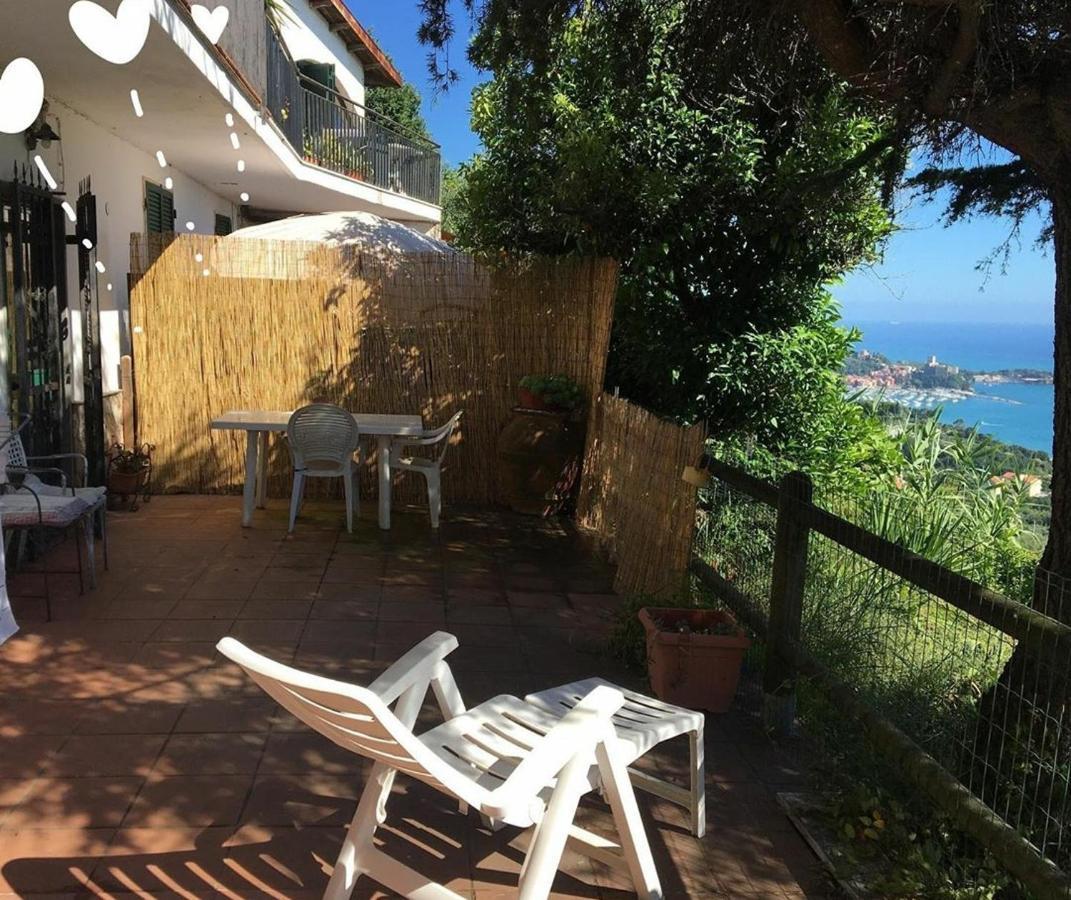 Ai Canarbin - colline di Lerici Esterno foto