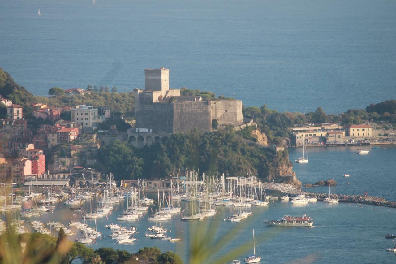 Ai Canarbin - colline di Lerici Esterno foto