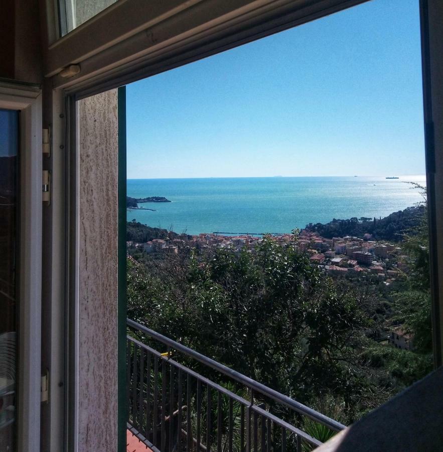 Ai Canarbin - colline di Lerici Esterno foto
