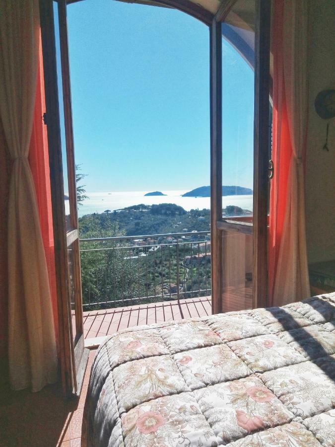 Ai Canarbin - colline di Lerici Esterno foto