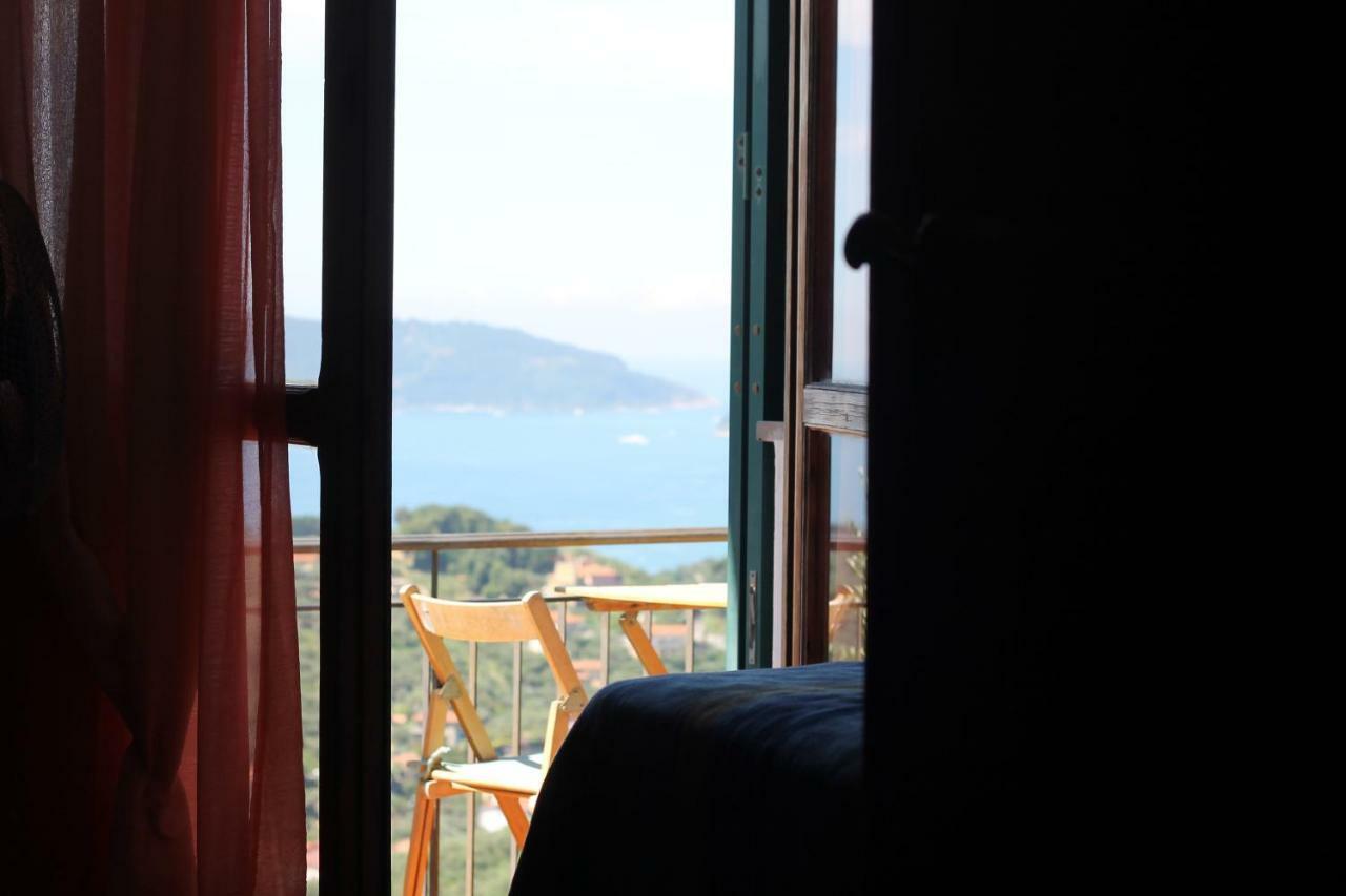 Ai Canarbin - colline di Lerici Esterno foto